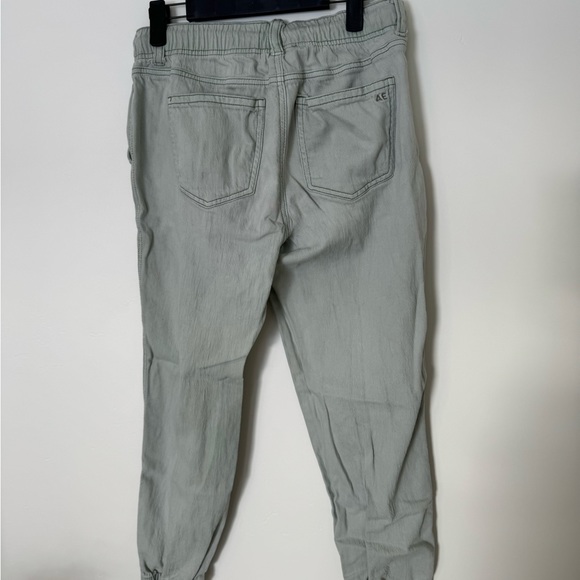 American Eagle Pants - Picture 5 of 6